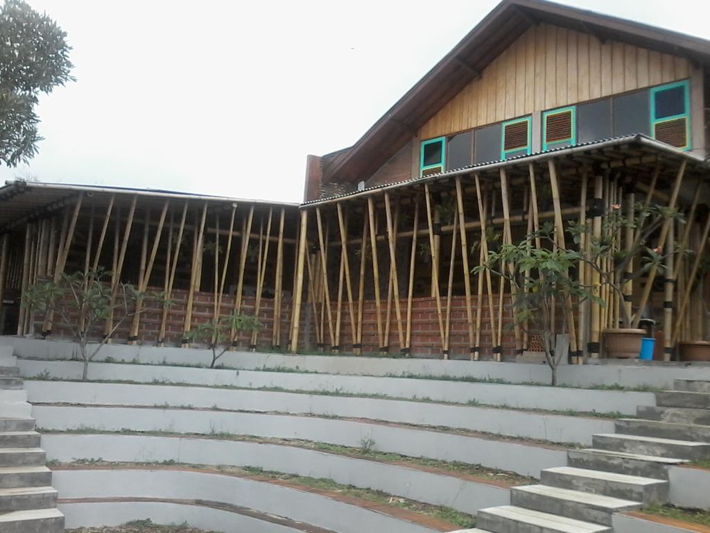 Hawadesa & Rumah liburan Bandung